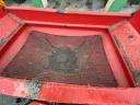 Kuhn M863 fertilizer spreader