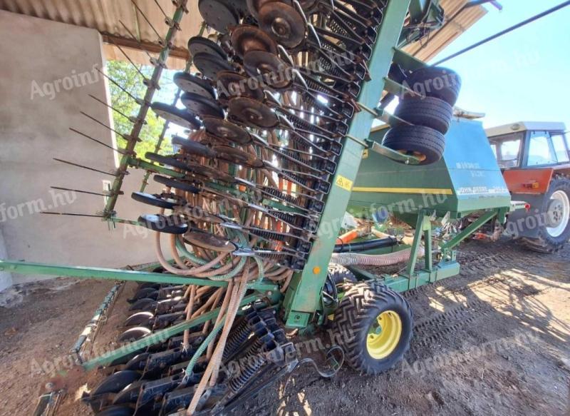 John deere 740A vetőgép