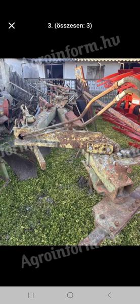 IH 4 head plough