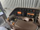 John Deere 8220