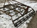Combiner, cultivator, spring tine