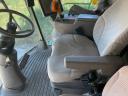 John Deere T670i 4WD premium combine with grain, JD 608C corn harvester adapter