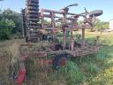 Field cultivator, cultivator, cultivator