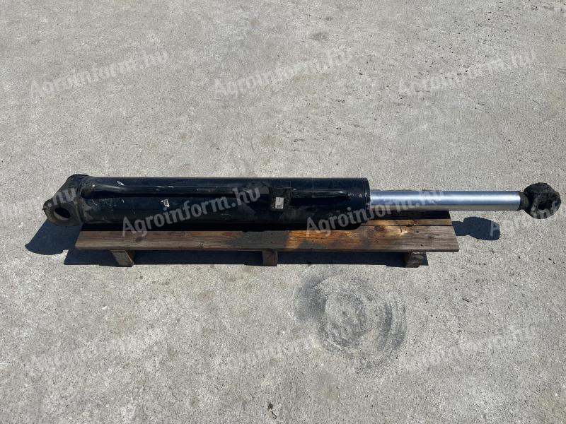 Pracovní válec hlavního výložníku Manitou MLT 735