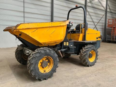 JCB 6 TST / 2015 / 2 508 üzemóra / Lízing 20%-tól
