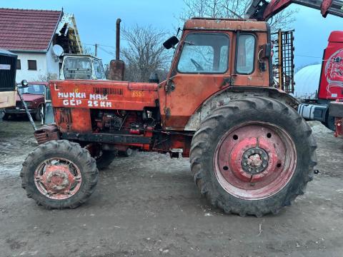 Mtz 82 kisfülkés Mtz 82 kisfülkés