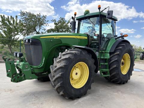 John Deere 8520 John Deere 8520