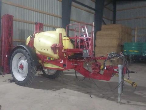Hardi Commander Classic Pro 2800/18 Vegyszerező