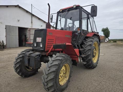 MTZ 920 traktor