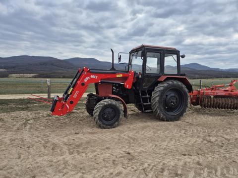 MTZ 82.1+ homlokrakodó