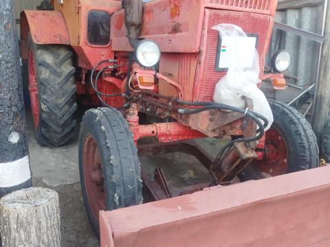 MTZ 80