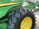 John Deere W650