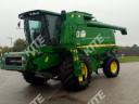 John Deere C670