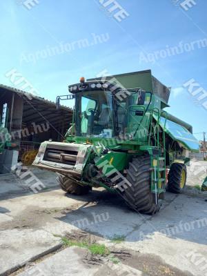 John Deere C670