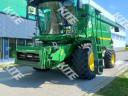 John Deere W650 