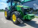 John Deere 7215R