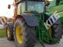 John Deere 6215R