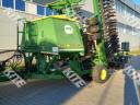 John Deere 740A