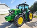 John Deere 6210R