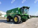 John Deere S660 2WD