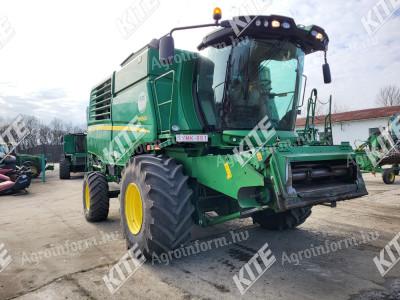 John Deere W650 2WD