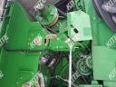 John Deere T670I