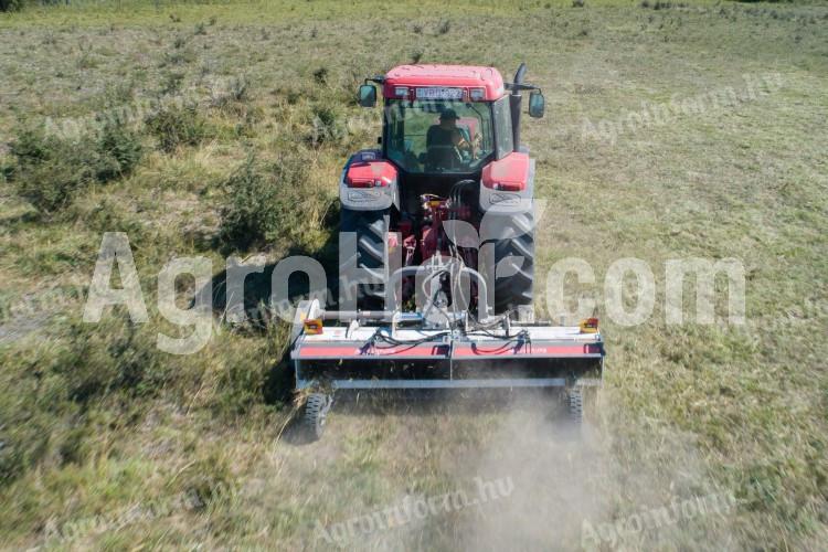 AARDENBURG 3,2 m-es vízszintes tengelyű szárzúzó hidraulikus oldalkitolással