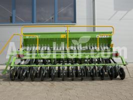 Bomet 3 m-es univerzális vetőgép