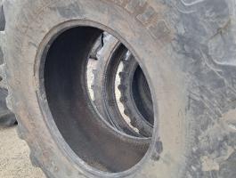 650/85R38 BKT