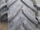 440/65R28  BKT   