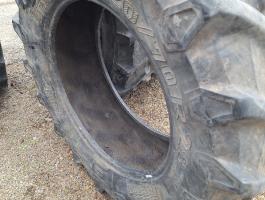 420/70R28 Pirelli