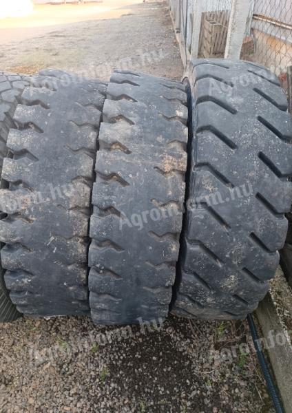 12,00R20 Continental/Michelin    