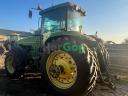 John Deere 8300 traktor