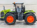 ÚJ Claas Xerion 5000 játéktraktor. valósághű funkciók, strapabíró kialakítás ABS műanyagból, 4 éves kortól ajánlott, 1:16 méretarány