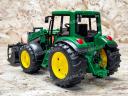 ÚJ John Deere 6920 játéktraktor homlokrakodós. valósághű funkciók,strapabíró kialakítás ABS műanyagból, 4 éves kortól ajánlott,1:16 méretarány