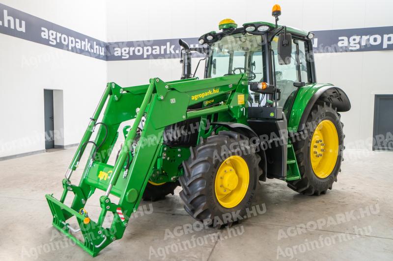 ÚJ homlokrakodó John Deere traktorokhoz. 6090M, 6100M, 6110M, 6120M rövid alvázas modellekhez (MY20-), joystick, párhuzamos szintezés, 2000 kg
