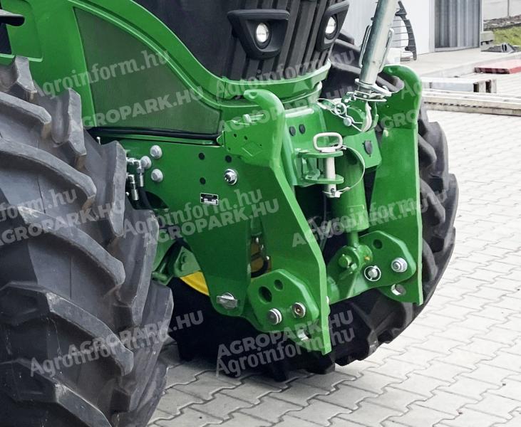 ÚJ fronthidraulika szett. 4.5 t teherbírás, lengéscsillapítás, CAT3, John Deere 6135M, 6145M, 6155M, 6175M, 6195M (FT4/StageV) gépekhez