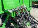John Deere 740A 9 méteres csukható gabonavetőgép, 3560 hektárt vetett, 3500 literes tartály, JD + Digitroll monitor