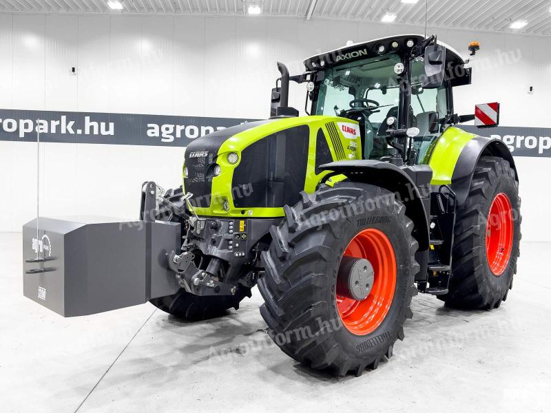 ÚJ Claas Axion 930