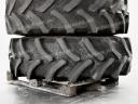 Állítható kerék szett  420/85R28 és 520/85R38 gumizással. John Deere 6 hengeres traktorokhoz, John Deere gyári állítható felnivel