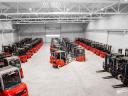ÚJ HELI 1,6 tonnás Li-ion elektromos targonca 4,7 méteres emeléssel háromtámaszú lítium-ionos elektromos targonca, 1600 kg teherbírás, triplex, 4,7 m emelés, 14 km/h