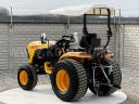 Force 325.2 Stage V turf kistraktor